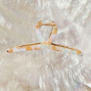 Multi-Color Pastel Marble Claw Clip – Extra Large & Strong Hold